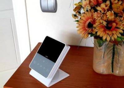 AUTA NEOS4 MONITOR ΜΕ ΒΑΣΗ ΓΡΑΦΕΙΟΥ - auta.gr