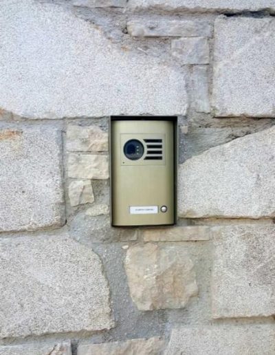 ΜΠΟΥΤΟΝΙΕΡΑ ΘΥΡΟΤΗΛΕΟΡΑΣΗΣ AUTA ΜΕ ΕΓΧΡΩΜΗ ΚΑΜΕΡΑ - auta.gr